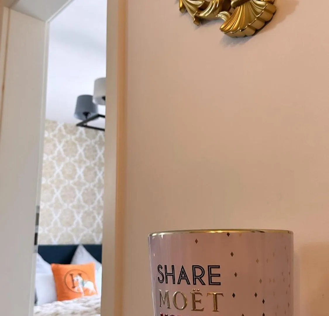 Appartement Deluxe Apartement Mit Terrasse Duisbourg